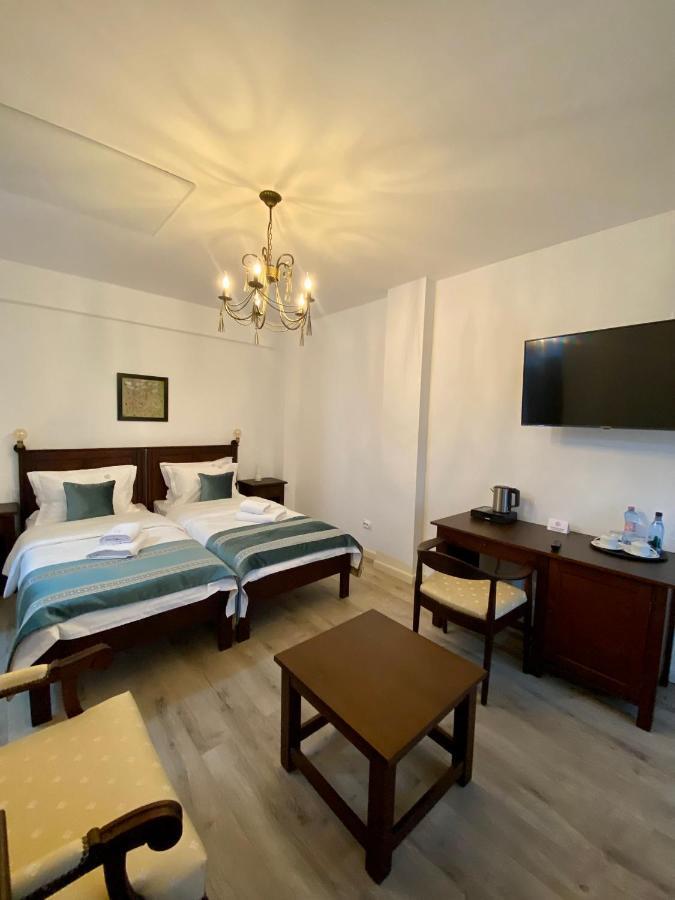 Guest house Pensiunea Charlotte Boutique Bacau