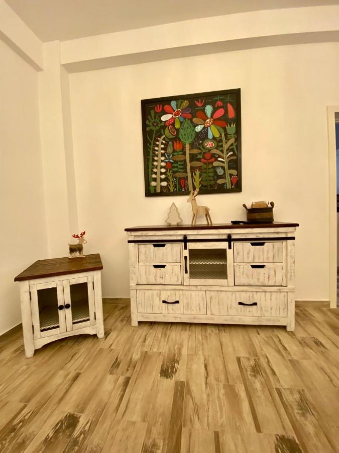 Guest house Pensiunea Charlotte Boutique Bacau