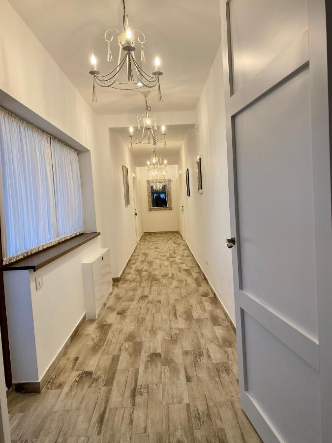 Guest house Pensiunea Charlotte Boutique