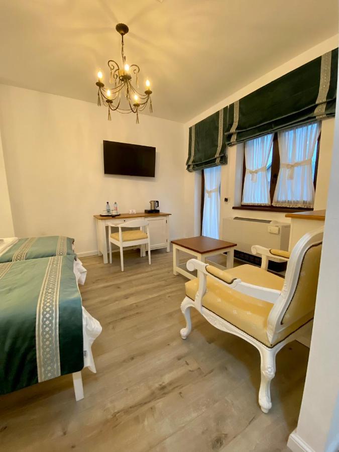 Guest house Pensiunea Charlotte Boutique 5*